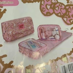 HELLO KITTY Toiletry Bag